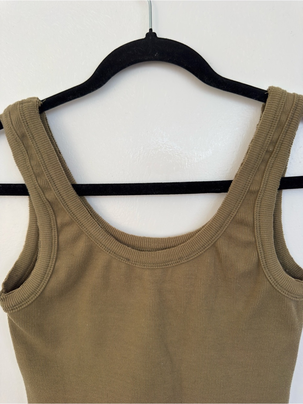 Olive Ribbed Cropped Tank - Picture 6 of 6